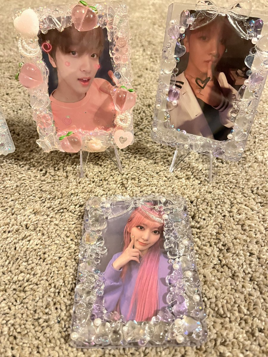 sleepynovels's tweet photo. thank you for everything bella!! everything arrived super quick and safe ❤️ my offering to the toploader cult you’re building is a haechan + women prayer circle
individual toploaders in thread <3 @23ology #23feedback https://t.co/SzlhgLeGYo