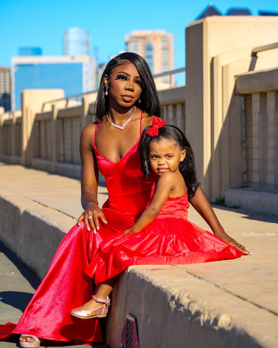 LiveVisionMedia's tweet photo. Mommy &amp; Me Photoshoot ‼️📸 these are some of my favorites https://t.co/zWzYBQMmtH