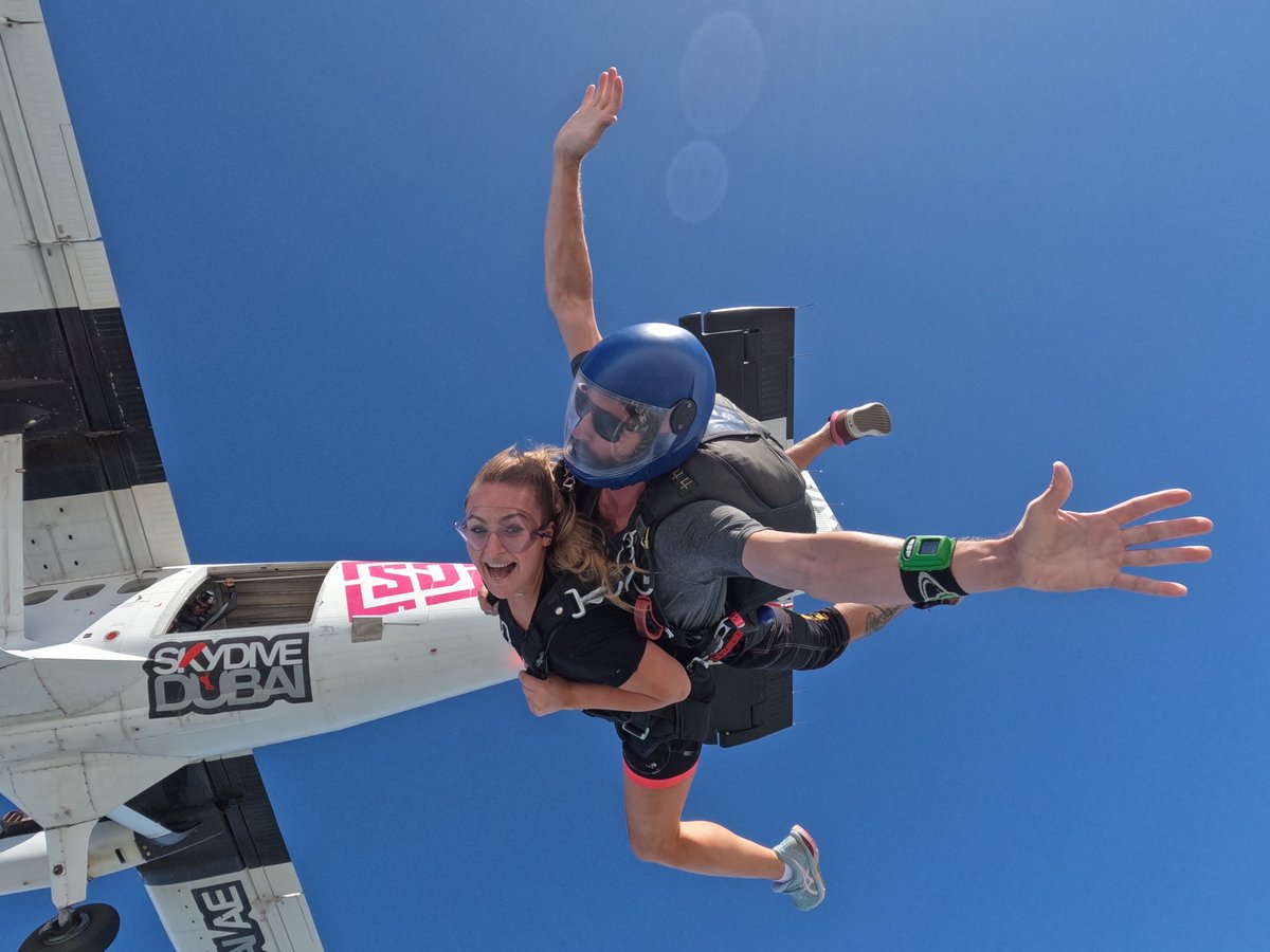 Not your average day in the office!    An incredible experience with <a href="/echigginss/">beth higgins</a> over The Palm <a href="/skydivedubai/">Skydive Dubai</a> #ThrillsB450