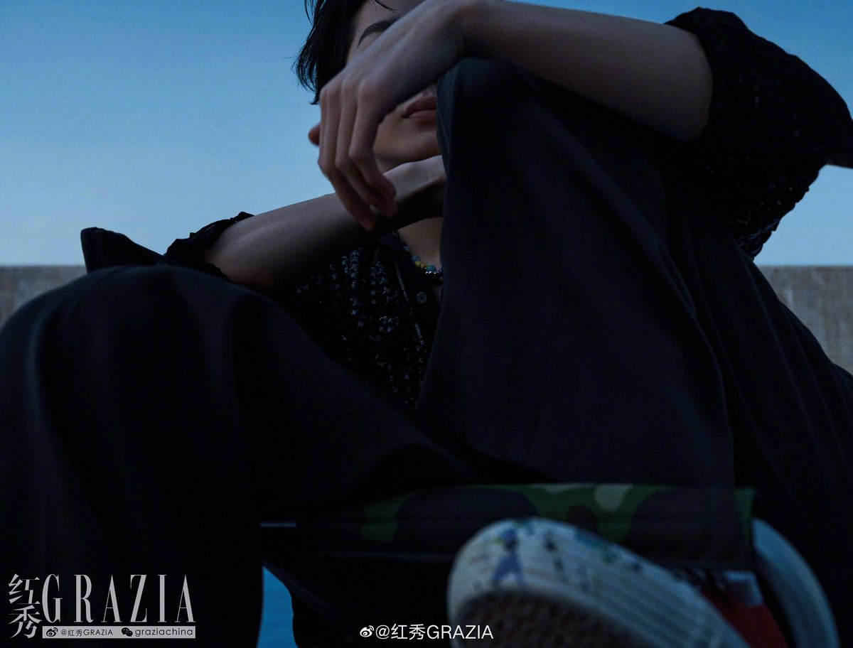 0923_urbanelin's tweet photo. 红秀GRAZIA 웨이보 1 

💙 화보장인, 라이관린 💙

📎https://t.co/345F5Od5Ll

#라이관린 #LAIKUANLIN #賴冠霖 https://t.co/wPtAmAOWai