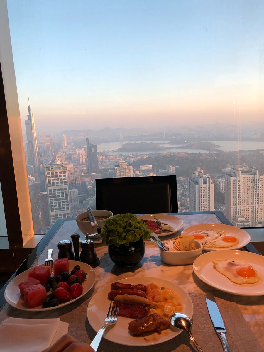 manmanvm's tweet photo. 南京丽思卡尔顿针不错~ https://t.co/IB4sQ0UAdN