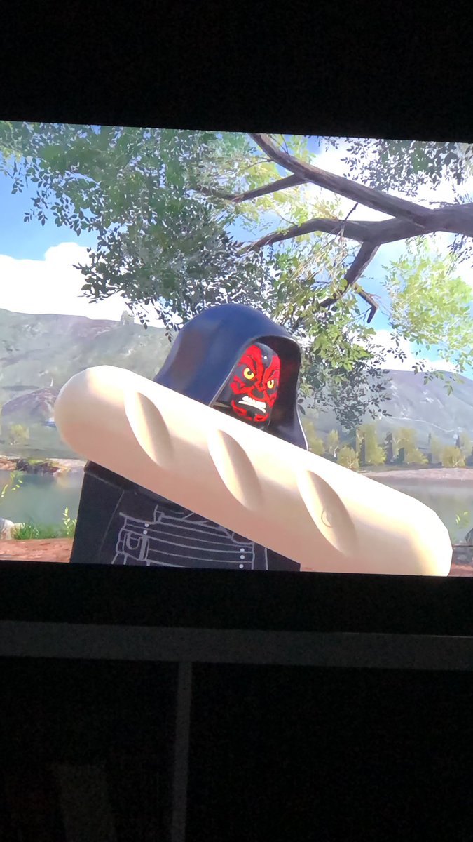 MadGamer22's tweet photo. @DANNYonPC there’s baguette lightsabers in the new lego Star Wars game https://t.co/oXTzLyeY9g