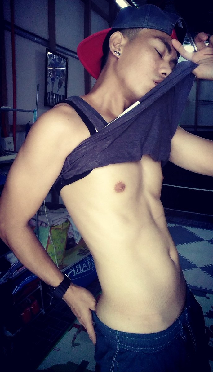 DMonch811's tweet photo. slowly but surely
no pain no gain
as they say
without gym its ok
home workout can be
just believe 
and stay fit and healthy https://t.co/0kmfl9WwsN