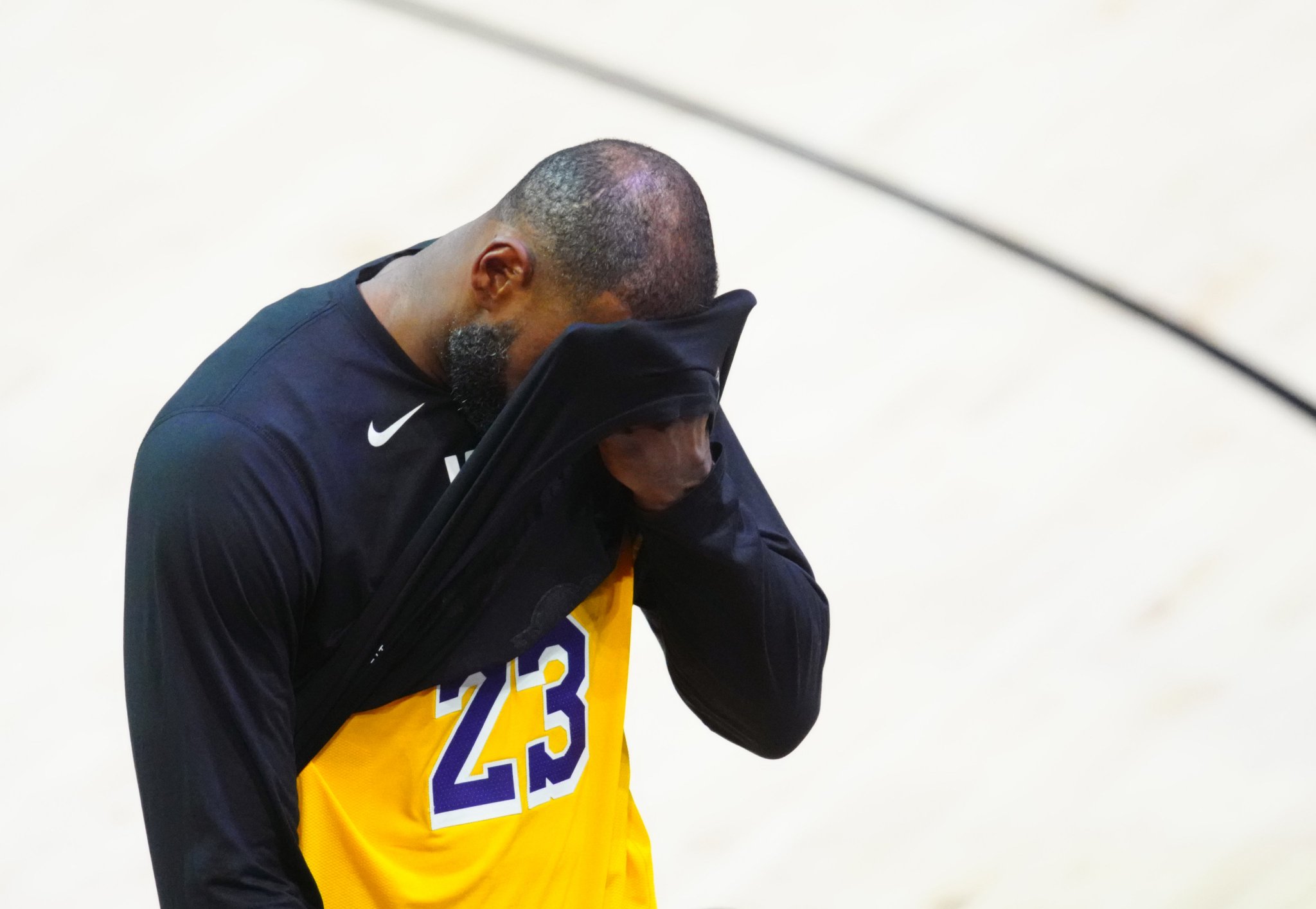 Pickswise on Twitter "Are the 202122 Lakers the biggest letdown in