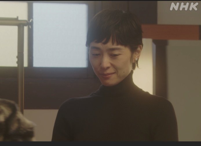 LimmieLime1087's tweet photo. What do you make of Rui?
She looks like Sabrina!
Anyway, forget about Yasuko.
#カムカムエヴリバディ #大月るい
#ラジオ英会話 #LESSON3
#makeof https://t.co/Quq7mqJsrN