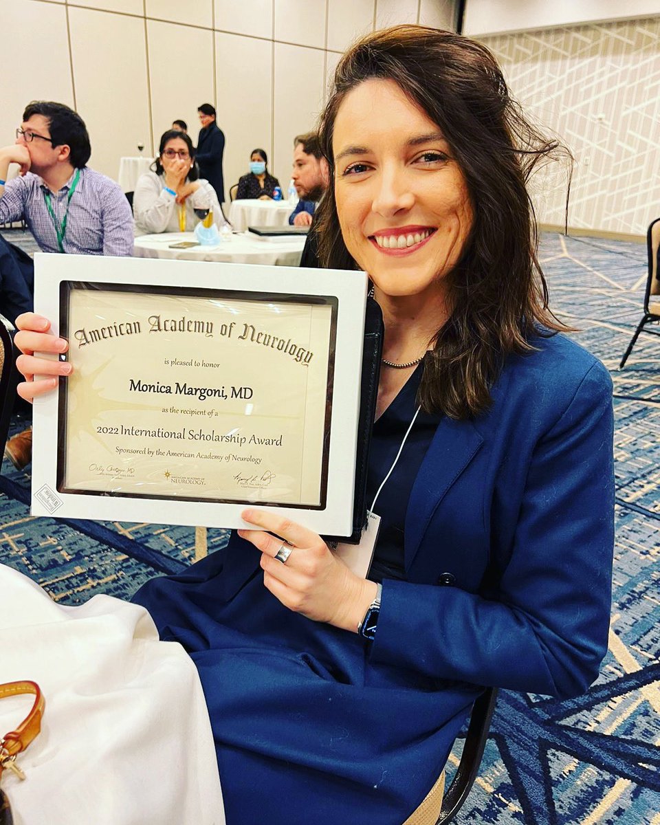 Honoured to receive this award. Many thanks to AAN. #AANAM #neurology #research #MAGNIMS #MS #internationalaward @AANMember