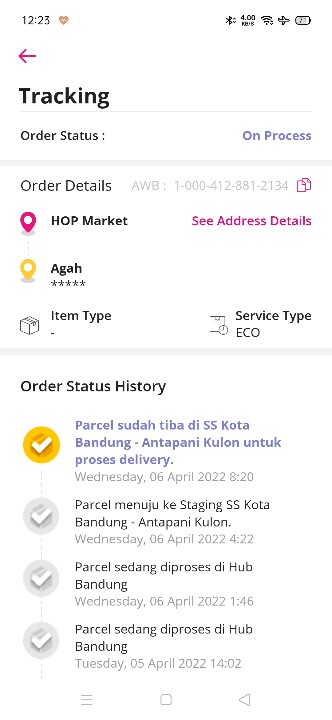 Agahigh's tweet photo. @anteraja_id dari pagi diem gak dianter-anter kurir. Padahal masih satu kecamatan. Nunggu besok dianterin kurir nya? Tolong segera dikirim min. https://t.co/jeBwOMpdNj