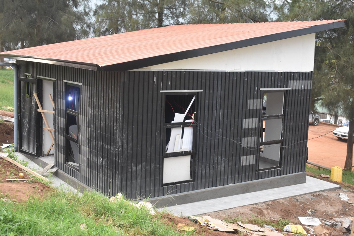 EverdesignR's tweet photo. so this is what we have been working on a modern plastic block residential house located in Muhima https://t.co/mJkqgVagyw