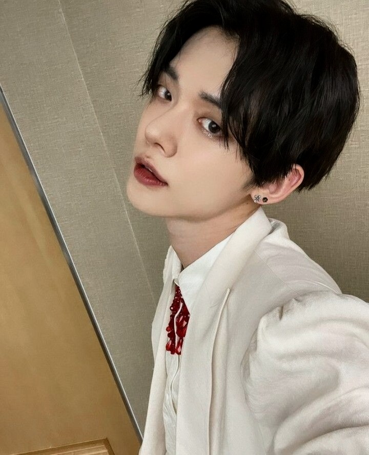 slyjjun's tweet photo. ㅤㅤㅤ
ㅤㅤㅤ
               i need more moa
               moots for txt cb .ᐟ
               like/rt to be mutual.
             ㅤㅤㅤ
ㅤㅤㅤ https://t.co/7RhbQhpioM