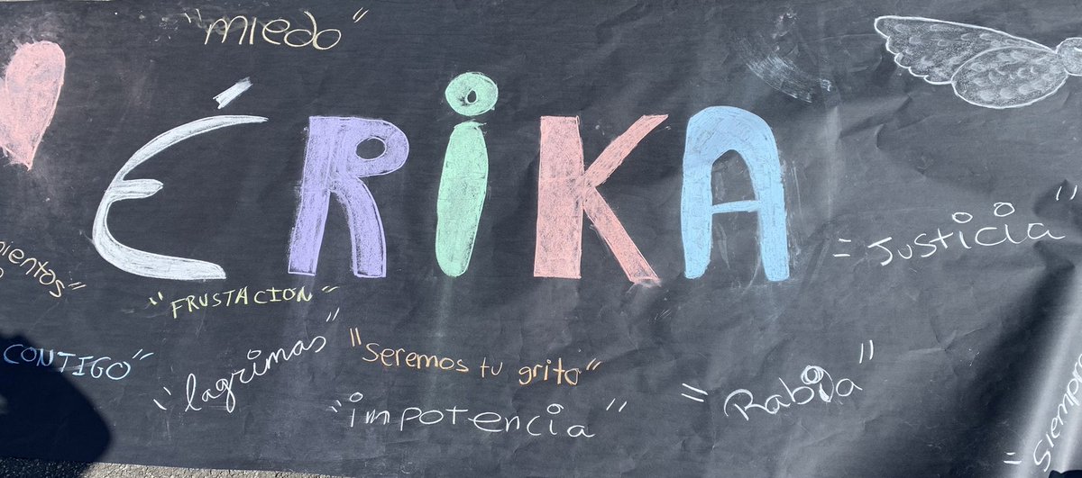 EriaIes's tweet photo. Por ti, Érika…NUNCA te olvidaremos. DEP https://t.co/soy9axQqhT