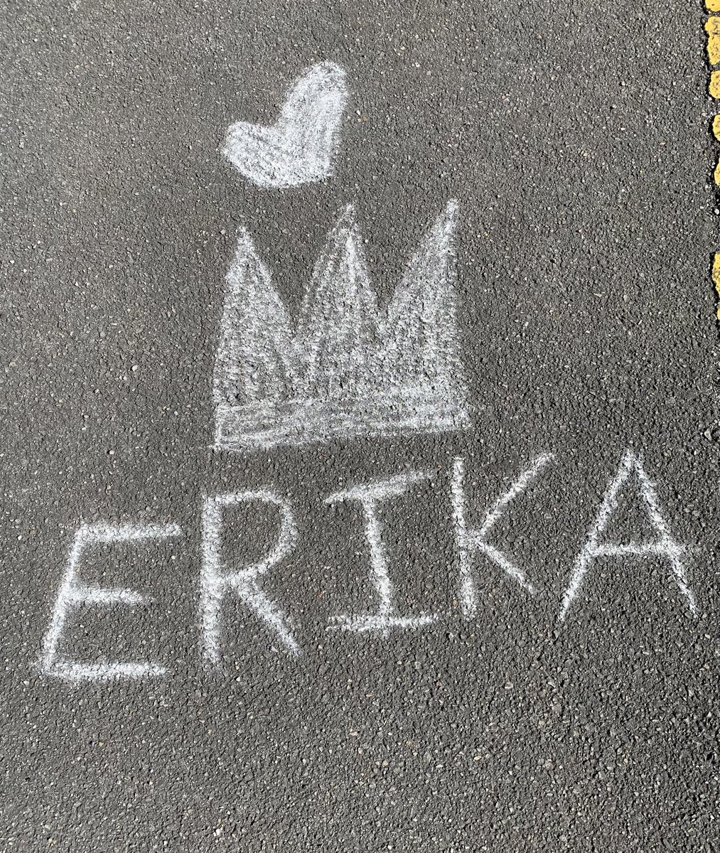 EriaIes's tweet photo. Por ti, Érika…NUNCA te olvidaremos. DEP https://t.co/soy9axQqhT