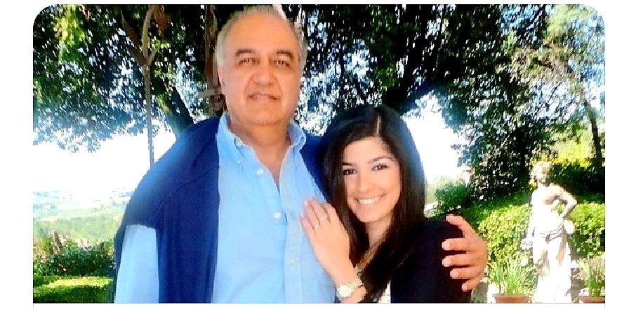 Amandalavan1's tweet photo. .@trussliz today is 3 weeks since the release of #Nazanin &amp; #Anoosheh, Morad Tahbaz remains hostage in Evin prison. What are you doing to ensure his release? #FreeMorad deserves his freedom. Please act to save him!
@BorisJohnson https://t.co/ZLh6hGaz1X