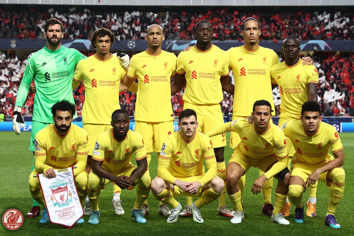 thisisanfield's tweet photo. What. A. Team. 😍 https://t.co/wKgcWWJKIV