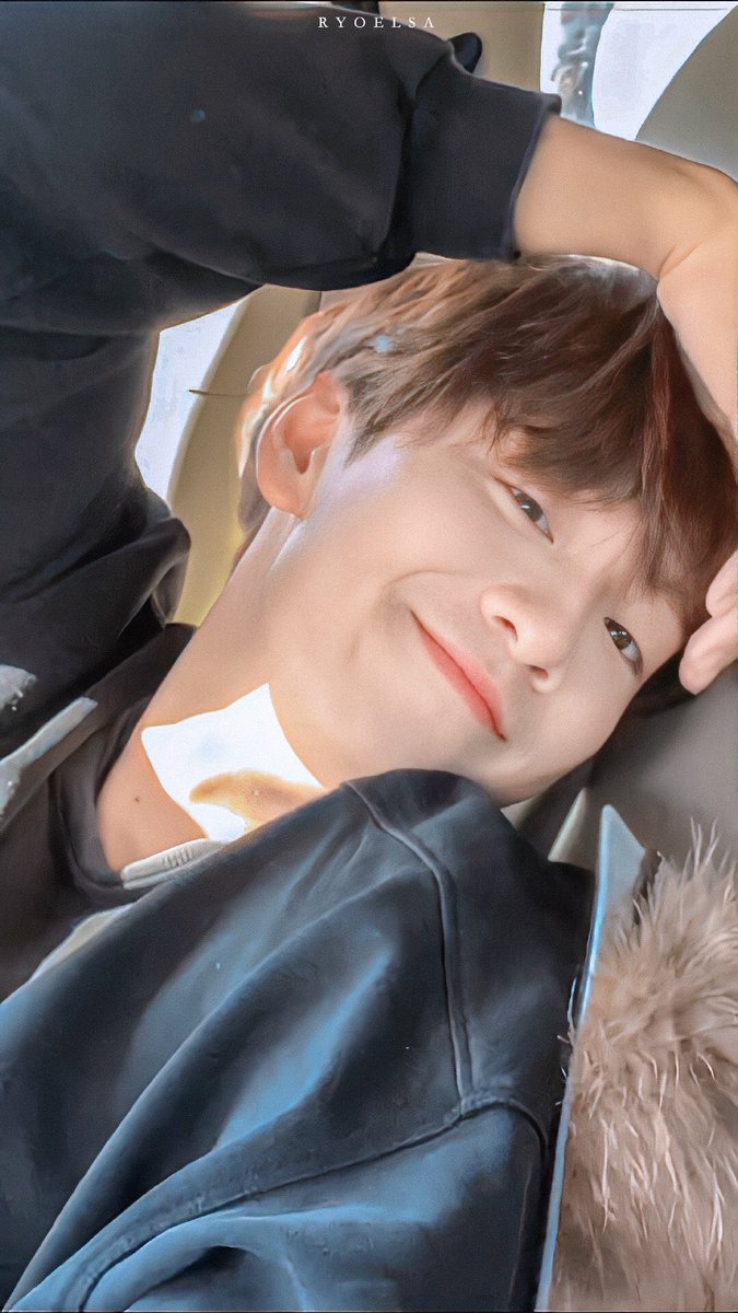 HuiC99's tweet photo. 可爱晕了😭😭😭😭 https://t.co/ABYgah4hl0