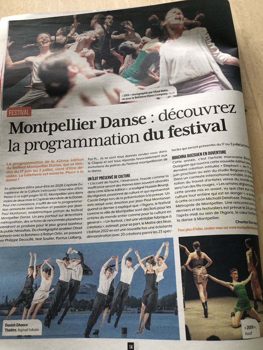 CoteMontpellier's tweet photo. Le voilà ! Votre 25e numéro de @CoteMontpellier est dispo ! Pour tout savoir sur @MontpellierDans, sur le vaste plan #Sante de @CaroleDelga @Occitanie au plus près de chez vous. Sans oublier les interviews de Lucas #Pellas prodige suédois du @mhbofficiel et d @PensoEric #Culture https://t.co/jauuxvFzAi