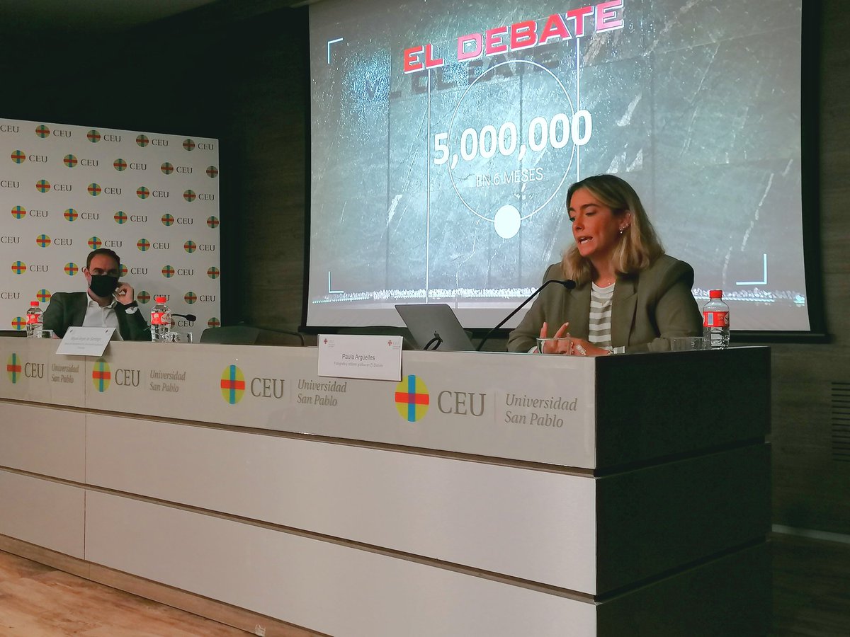 DavidMonreal68's tweet photo. @USPCEUHumYCom #CEUFED22 Paula Argüelles, fotógrafa de El Debate en las XXV Jornadas de Fotografía, Edición y Diseño en el CEU. https://t.co/8BlWU3NGkU
