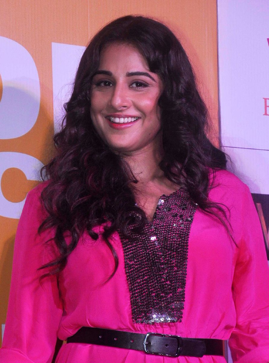 ActressHero's tweet photo. Vidya Balan ❣❤❣
⭕ We Promote Your Video & Photo☑
#vidyabalan #vidyabalanhot #vidya #sweetsweat #sweatyarmpits❤️ #sweaty #sweat #sweatyarmpit #sweatyarmpits #actresssweaty #actresssweatyarmpit #sweatyselfie #actresssweatyarmpits #workoutsweat https://t.co/CnqkNAR71D
