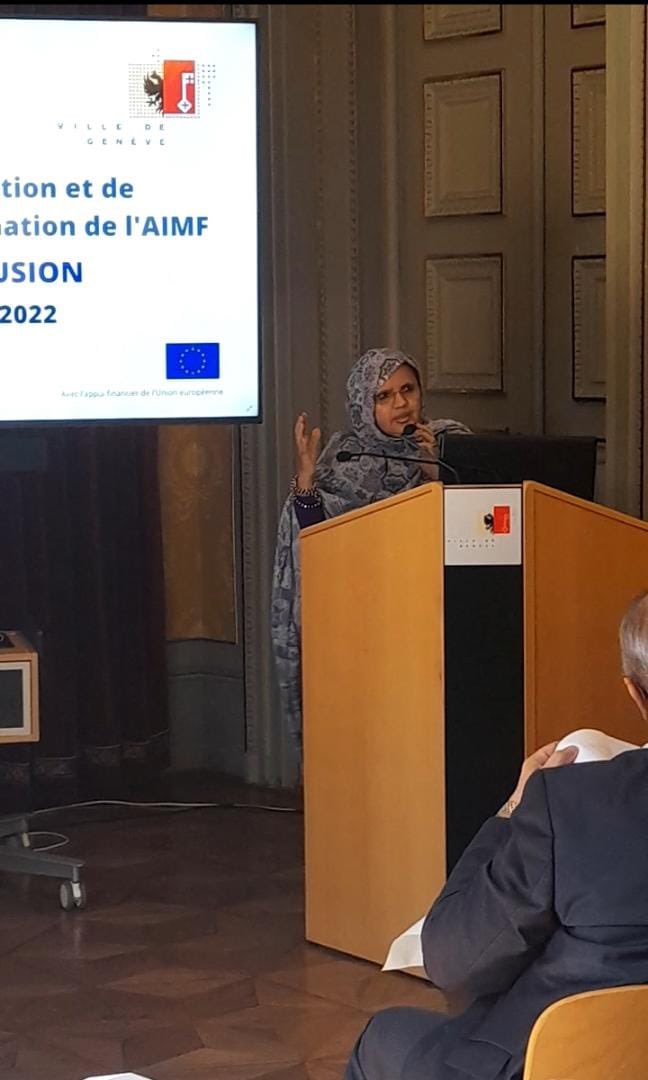 Le Combat des Femmes est pour le Changement , pour le bien-être de la Société et non pour le Pouvoir !