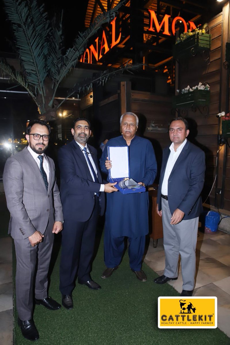 CattlekitP's tweet photo. CATTLEKIT want to say Thanks to Our All Honorable Guests for attending "Team Appreciation Dinner" at Monal Lahore
CATTLEKIT #team #lahore #awards #appreciation #cattlekit #anythingforfarmer
Healthy Cattle, Happy Farmer https://t.co/J2dGg90nBE
