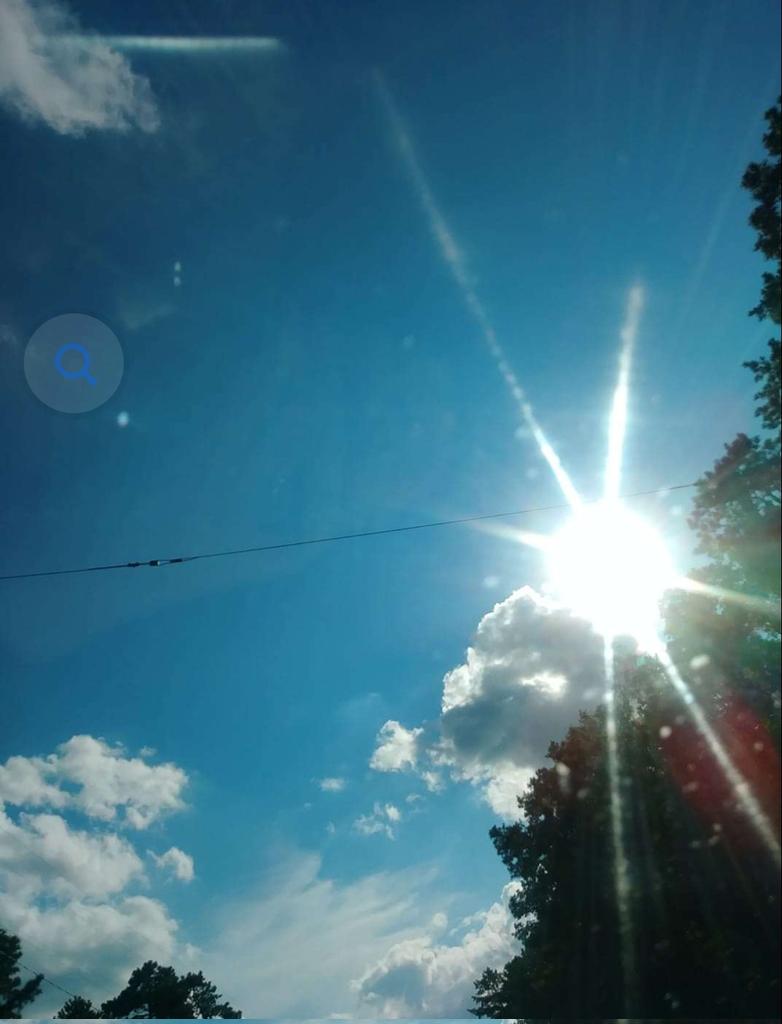 과거의 슬픔이나 미래에 대한 두려움이 현재의 행복을 망치도록 두지 마십시오.