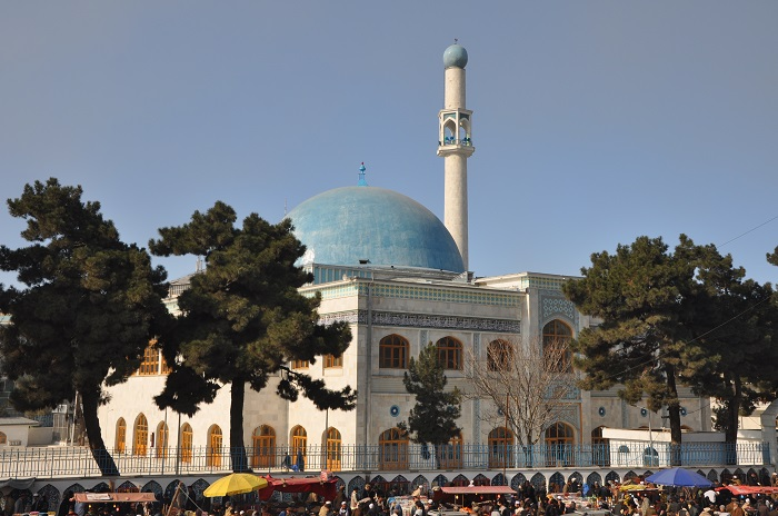 rtaworld's tweet photo. #Kabul police say six people were wounded when a hand grenade was thrown into Pol-Kheshti Masjid in Kabul.
Kabul police spokesman Khalid Zadran added that a suspect had also been arrested in connection with the incident. https://t.co/YscR4OaupE