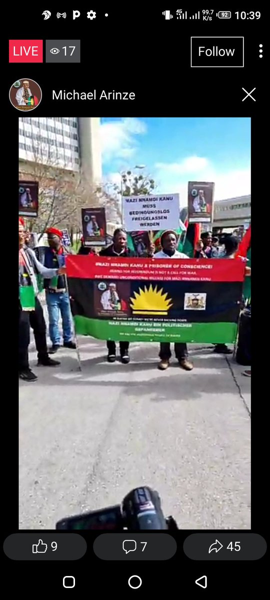 EzeobiZ's tweet photo. #BREAKING 6/4/22
#IPOB family members are currently protesting @UN& #KenyanEmbassies in #Austria๐ฆ๐นover continued detention of her leader #NnamdiKanu whom @MBuhari led @NigeriaGov renditioned from #Kenya.
@Amaka_Ekwo @IntlCrimCourt @Europarl_EN @hrw @WSJ @LeahHardingAJE @USUN @coe https://t.co/zxlzCtt5Yy