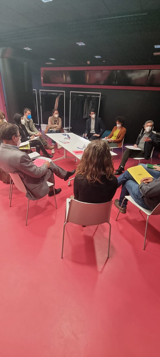 Al tavolo #ConsorziReti con Anna Riva di Consorzio Consolida Lecco abbiamo  Consorzio Ferrara Prossima, <a href="/venentacoop/">Venenta</a> di Bologna e <a href="/consorzio_solco/">Consorzio Solco</a> di Imola
