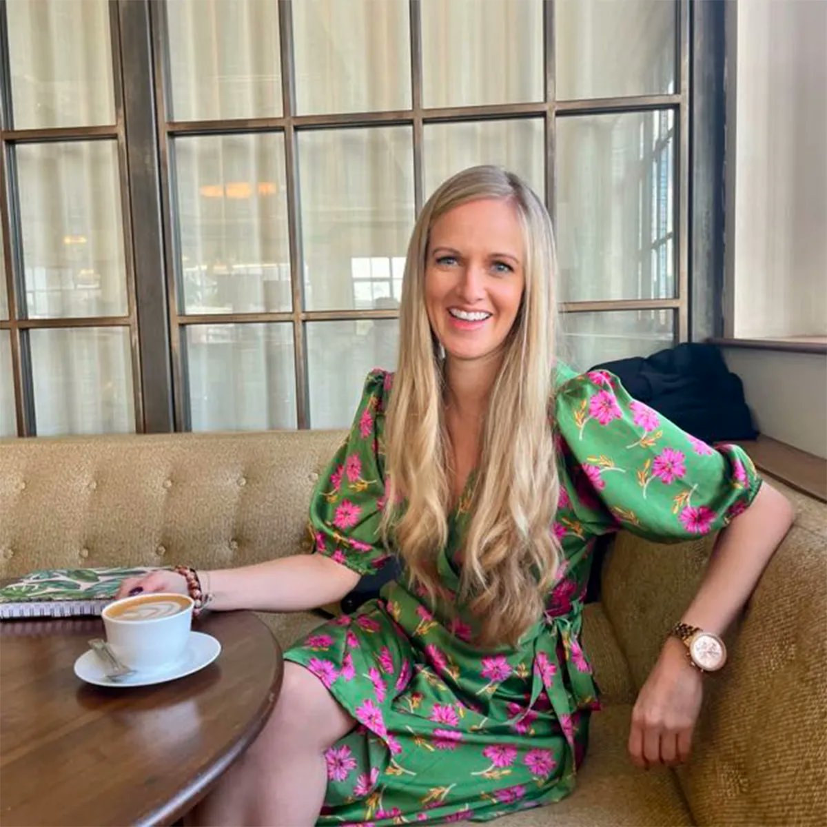 Interested in finding out more about working with a business coach and how it could benefit you? 

Join me this Thursday at 1pm for an Instagram live with my coach - Hannah Morris of Let’s Trailblaze - who has ultimately helped to make Soley Creative what it is today! ⚡