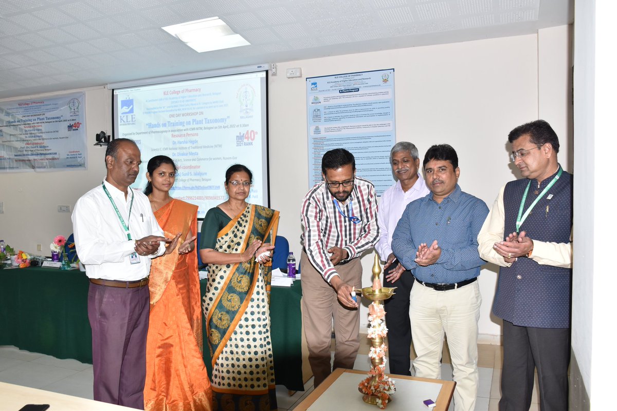 klesociety1916's tweet photo. Workshop by resource persons from ICMR-NITM at KLE College of Pharmacy to impart hands on training to students and faculty on plant taxonomy.
https://t.co/heXD9lFVQ0
#klesociety #klesociety1916 #kaher #klecollegeofpharmacy https://t.co/9ILf8vfIHA