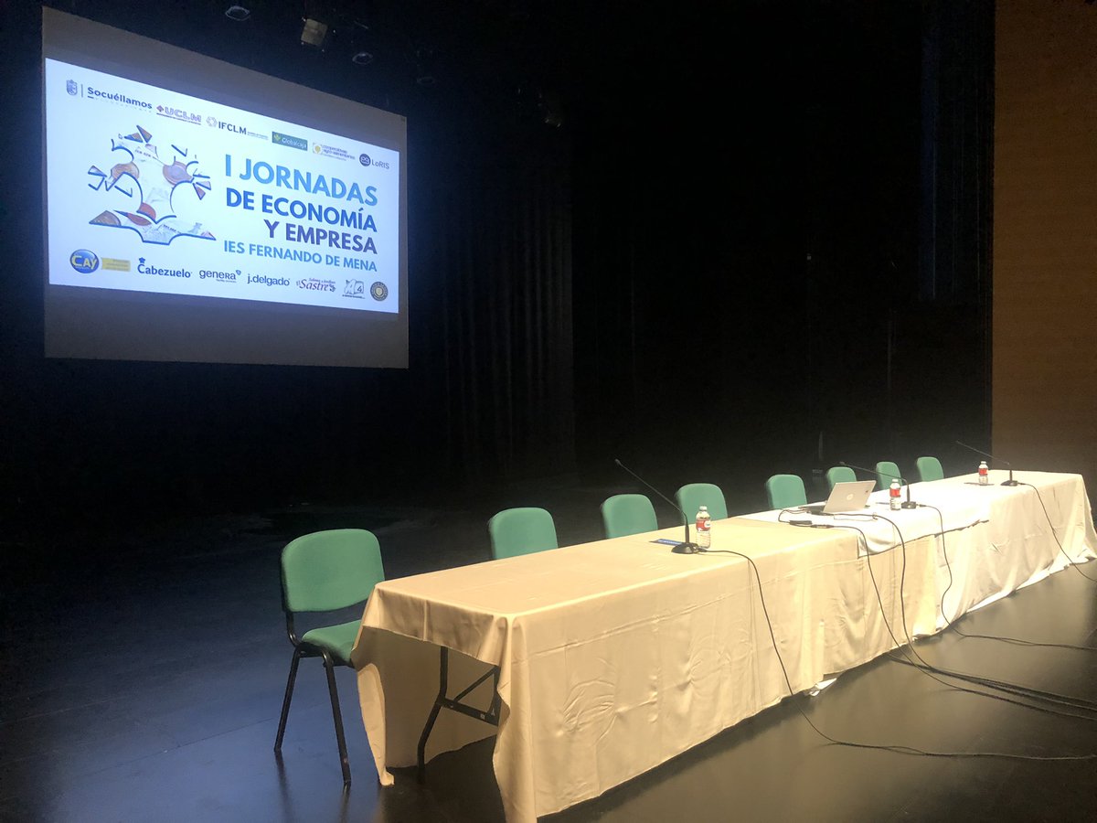 Todo preparado para que comiencen las I Jornadas de Economía y Empresa del IES Fernando de Mena #Socuéllamos

 x.com/ramoncastroper…