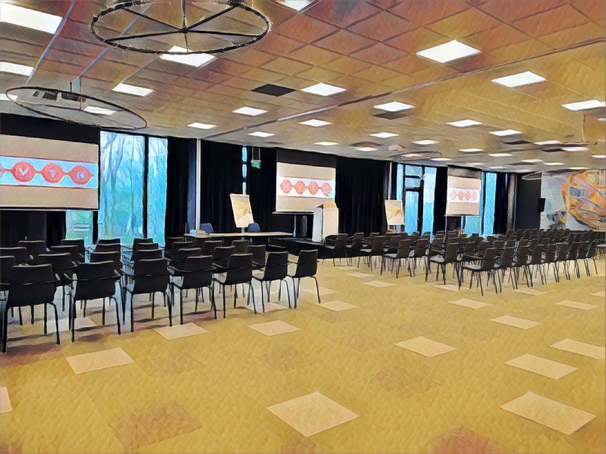 YSLUMCNVIVGNVTH's tweet photo. Last morning of the PhD course. Getting ready to welcome an additional 60 people for the start of the symposium this afternoon! #NVTH #PhDcourse #symposium #Koudekerke https://t.co/VghOq2GUFu