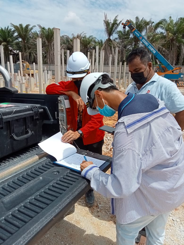 IPMEnquiry's tweet image. PDA test to evaluate the pile working load capacity. 👷👷‍♀️

#IPMProfessionalServices #EngineeringConsultant #PDATest #LoadCapacity #StructuralDesign #WarehouseDesign #FactoryDesign
