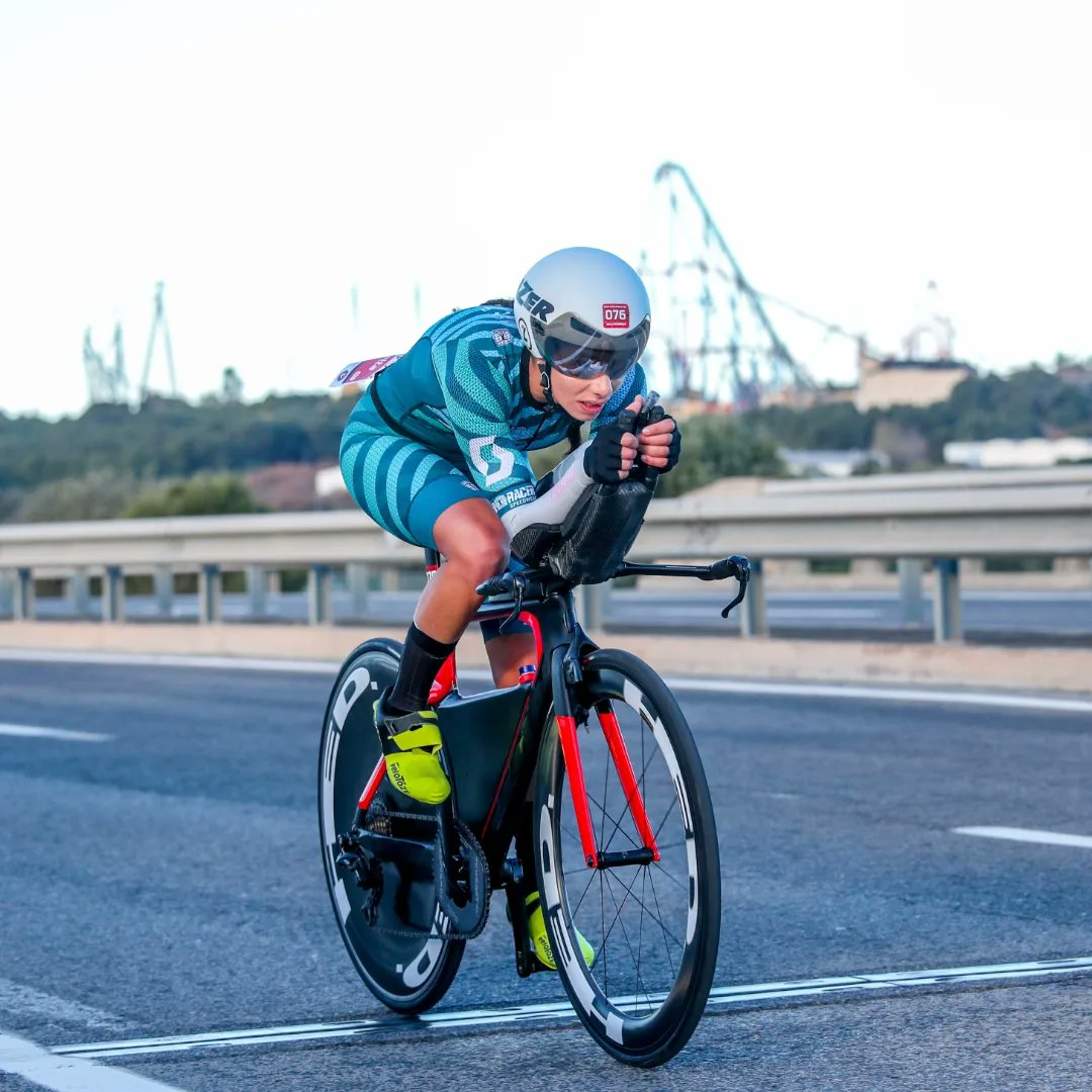 BettaCurridori's tweet photo. What a weekend it was at @ChallengeSalou 🤩
Here my favourite pictures 📸
(pics 2 and 4 from @higgybabyphotography )
#curri👣 #challengesalou #challengefamily #duathlon #bioracer #wemakeyoufaster #scottbikes #lazerhelmets #hedwheels https://t.co/04jOSeunHM