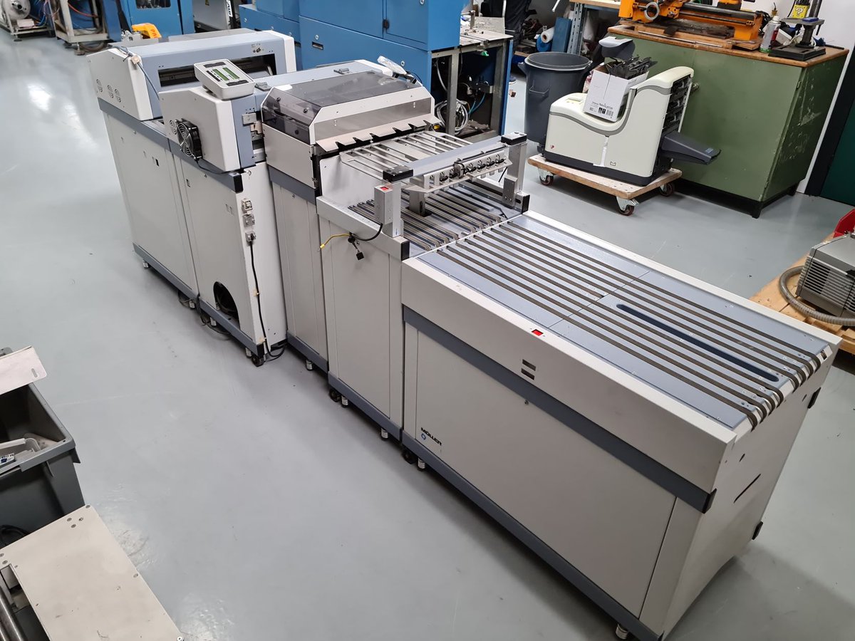 Now available 

#Mueller #Apparatebau 6612 cutting system with complete pile stacking line. 

This machine is equipped wih following for processing continues feed, cutting and stacking
- Unwinder
- Mueller merger
- Mueller cutting system
- Mueller automatic collating table
- Belt