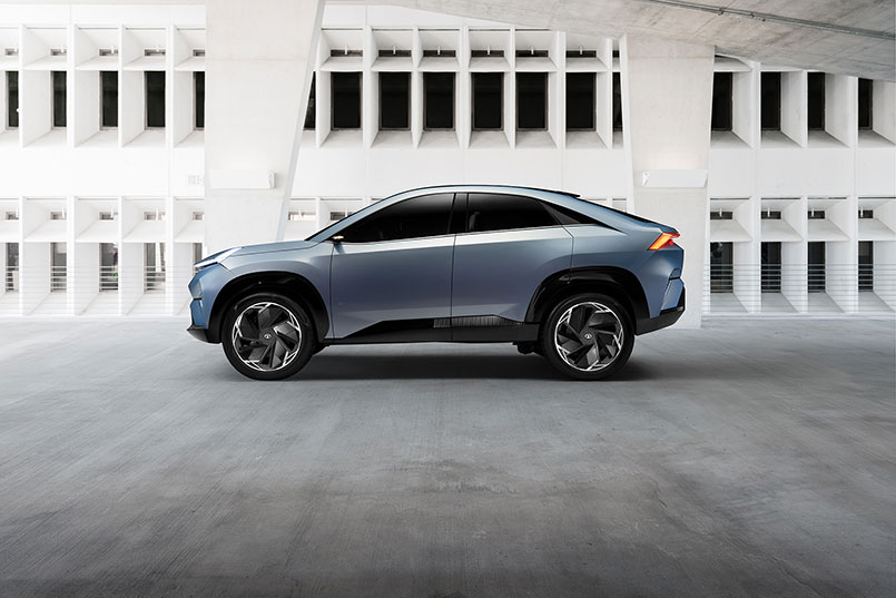 pitstopweekly's tweet photo. #TataCurvv Electric SUV Concept: https://t.co/TxHo6r5lNt

Gen 2 Platform | 400-500KM Range | Above Nexon | Luxurious &amp; Spacious | Launch by 2024 https://t.co/CEEGcdU07k