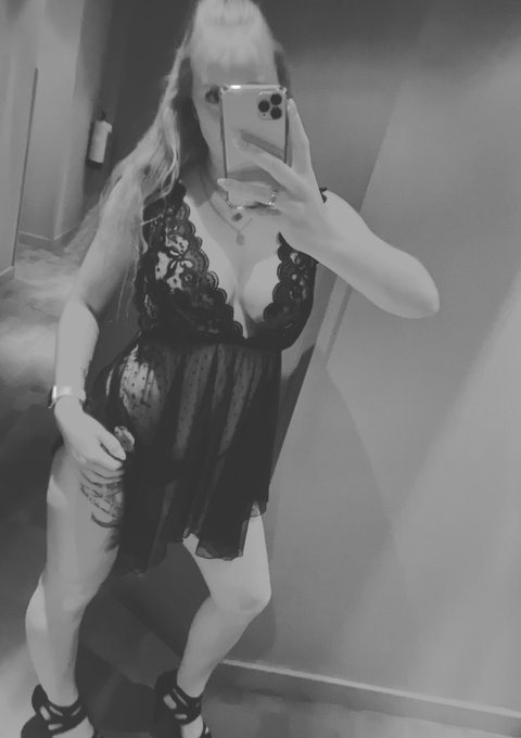 Wil je meer van dit zien?😏😏  Volg me op: https://t.co/I5eNXdr6eq en https://t.co/iN0RzURfFf voor heel<a href="/tag/lingerie"class="tags"><span>#lingerie</span></a><a href="/tag/blond"class="tags"><span>#blond</span></a><a href="/tag/sexy"class="tags"><span>#sexy</span></a><a href="/tag/hot"class="tags"><span>#hot</span></a><a href="/tag/porn"class="tags"><span>#porn</span></a><a href="/tag/pussy"class="tags"><span>#pussy</span></a><a href="/tag/naugthy"class="tags"><span>#naugthy</span></a>