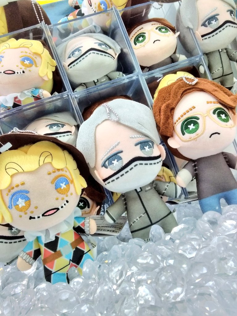 景品情報】 「IdentityV 第五人格 ともぬい～納棺師／曲芸師／幸運児