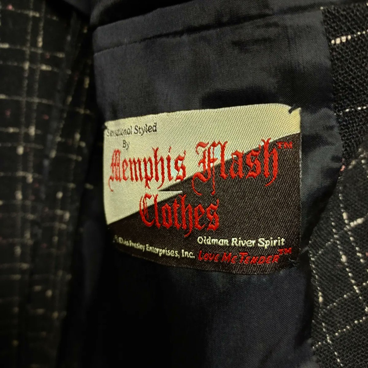 YosukeFunabashi's tweet photo. 2006 Memphis Flash Clothes Dorsey Jacket!
My Works.
#706union
#50sstyleclothing
#vintageclothing
#elvisstyle
#hollywoodjacket
#fleckjacket
#warpandwoof
#midcentury
#fleckpattern
#blackandpink
#elvispresley https://t.co/1VNEPT22ko