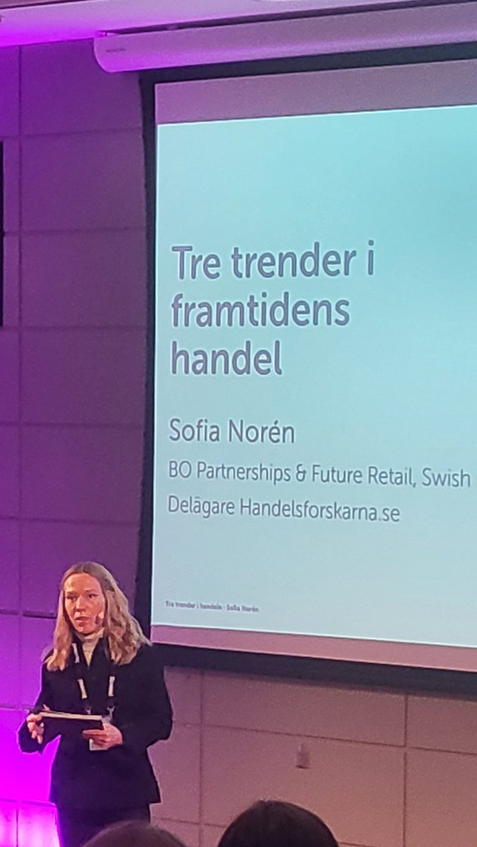 kiddnorth's tweet photo. Tre trender i fremtidens handel #ZetaDisplay #retailmarketing2022 https://t.co/4UbKSVxigZ