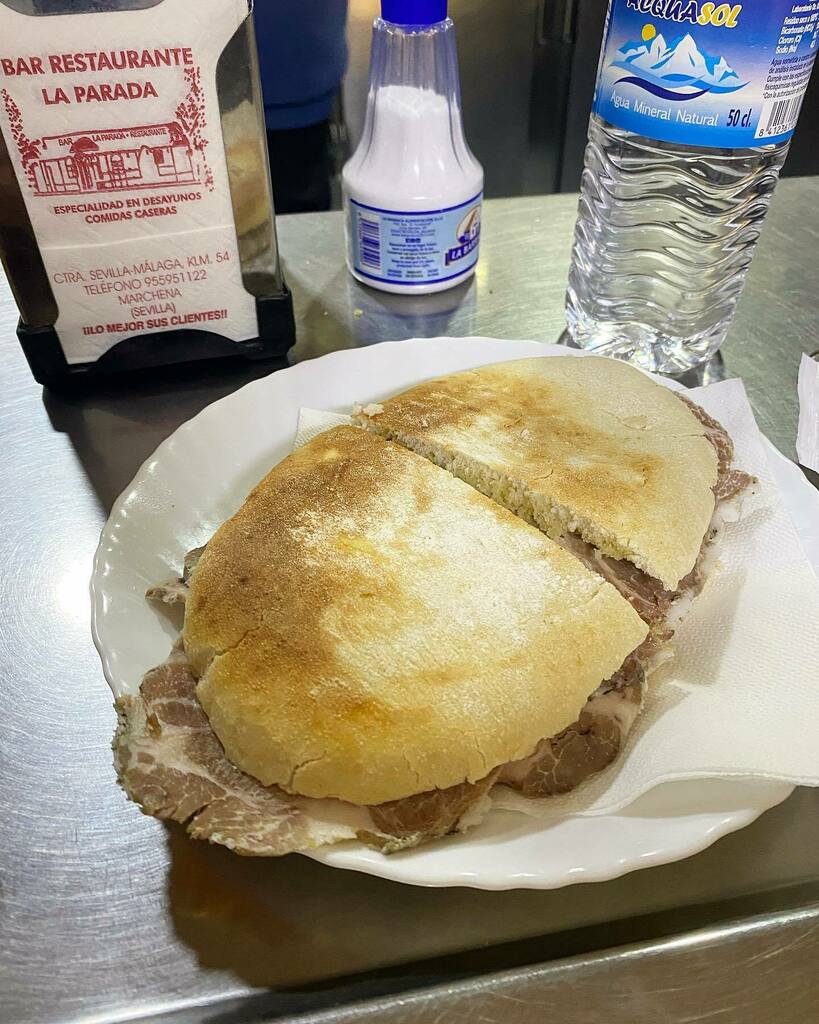 MisterEspeto's tweet photo. On the road again. (La Parada, Marchena) #comandomollete https://t.co/hYO8sbYsWS https://t.co/9KGqTgRiQQ