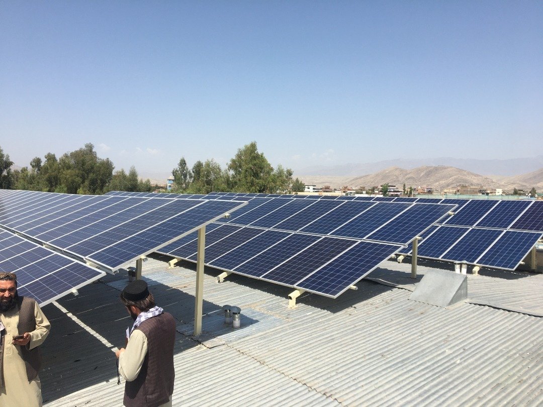 Solar power project of East Zone Social Welfare Center was put into operation. Hala Ahmar Afghani commissioned a solar power project at East Zone Social Welfare Center in #Nangarhar worth more than 4,883,000 Afghanis. This project has a capacity of 41 KW of electricity per hour.