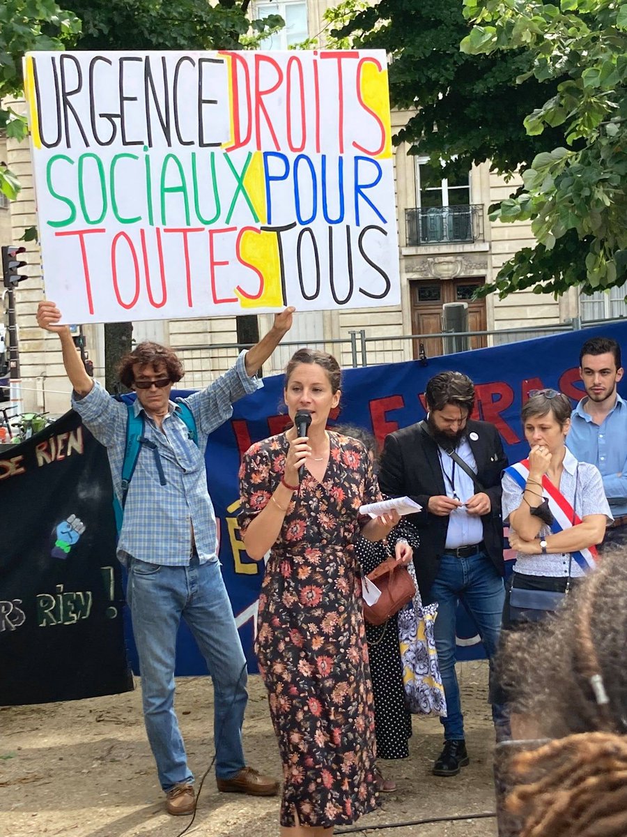 Voltuan's tweet photo. Avec @ElsaFaucillon #ElsaFaucillon que l'on remercie pour ses engagements sans faille pour les #droitssociaux l'#ecologie la #paix une réelle #democratie les #droitsdesfemmes etc. ! #Voltuan activiste international @zoughebi @plaurent_pcf @Clem_Autain @Clemence_Guette @la_chouet https://t.co/x6hU6hY6wt