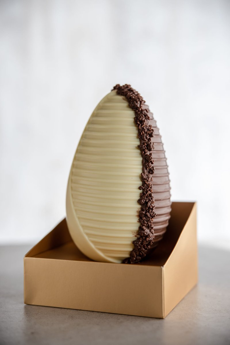WexfordFoodFamily (@wexfoodfamily) on Twitter photo Custom Easter Eggs from <a href="/Zaeire/">Leigh Kelly - Zaeire Chocolate</a> available to order for postage until the end of this week. Or call instore for a large selection of eggs, bunnies and more Bridgetown, Co Wexford. zaeire.com
#eatwexford #shoplocal #wexfordfoodfamily Custom Easter Eggs from <a href="/Zaeire/">Leigh Kelly - Zaeire Chocolate</a> available to order for postage until the end of this week. Or call instore for a large selection of eggs, bunnies and more Bridgetown, Co Wexford. zaeire.com
#eatwexford #shoplocal #wexfordfoodfamily