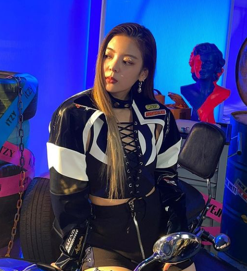 EGIRLJISU's tweet photo. WHAT A WOMAN https://t.co/n3a32MoNjf