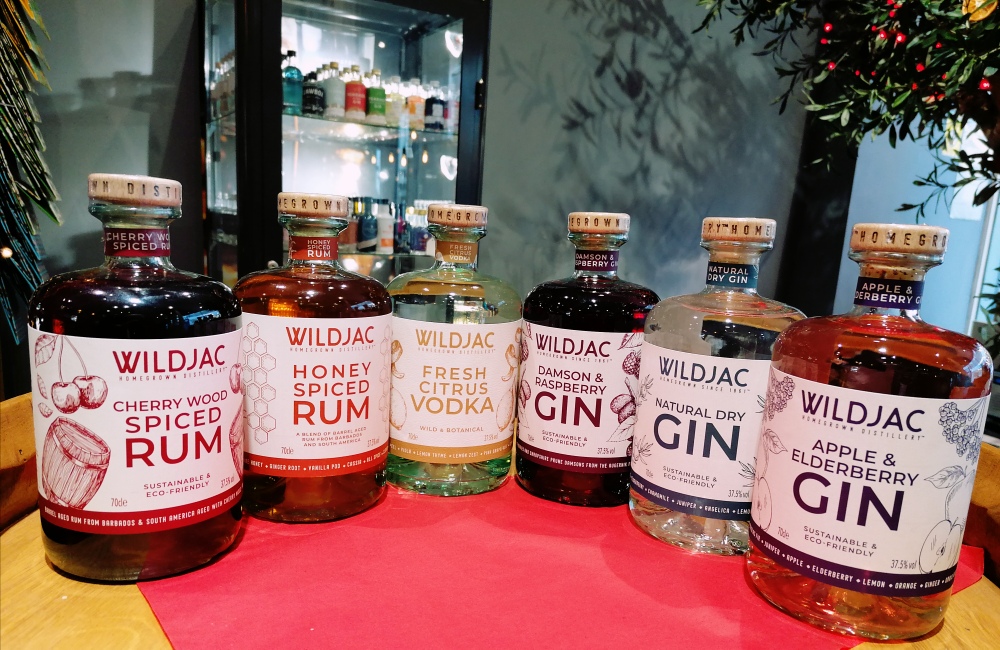 New local Gin, Rum and Vodka alert!!! 

WILDJAC Homegrown Distillery Bewdley.
Based in the heart of the Wyre Forest.
*100% Natural ingredients 
*Handcrafted 
*Sustainable and Eco friendly 
*Locally sourced Botanicals 
*Batch distilled