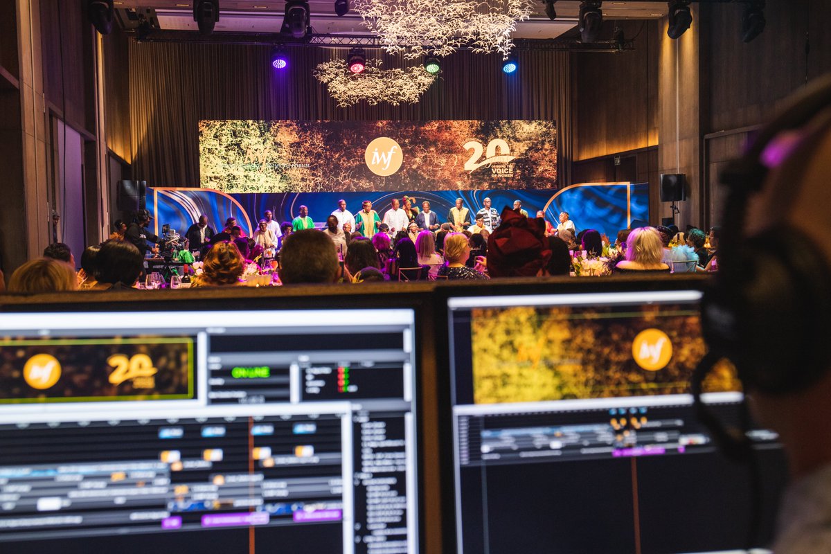 PixelNation_inc's tweet photo. “Flash flash, lights lights” A taste of the live event that took centre stage this week. The annual 20th celebration of the @IWFSA1 . Read all about it.  @JDMUnltd &amp; @24carrotevents at the @themarriot @FramedMediaCo https://t.co/X6rO5gwdlG