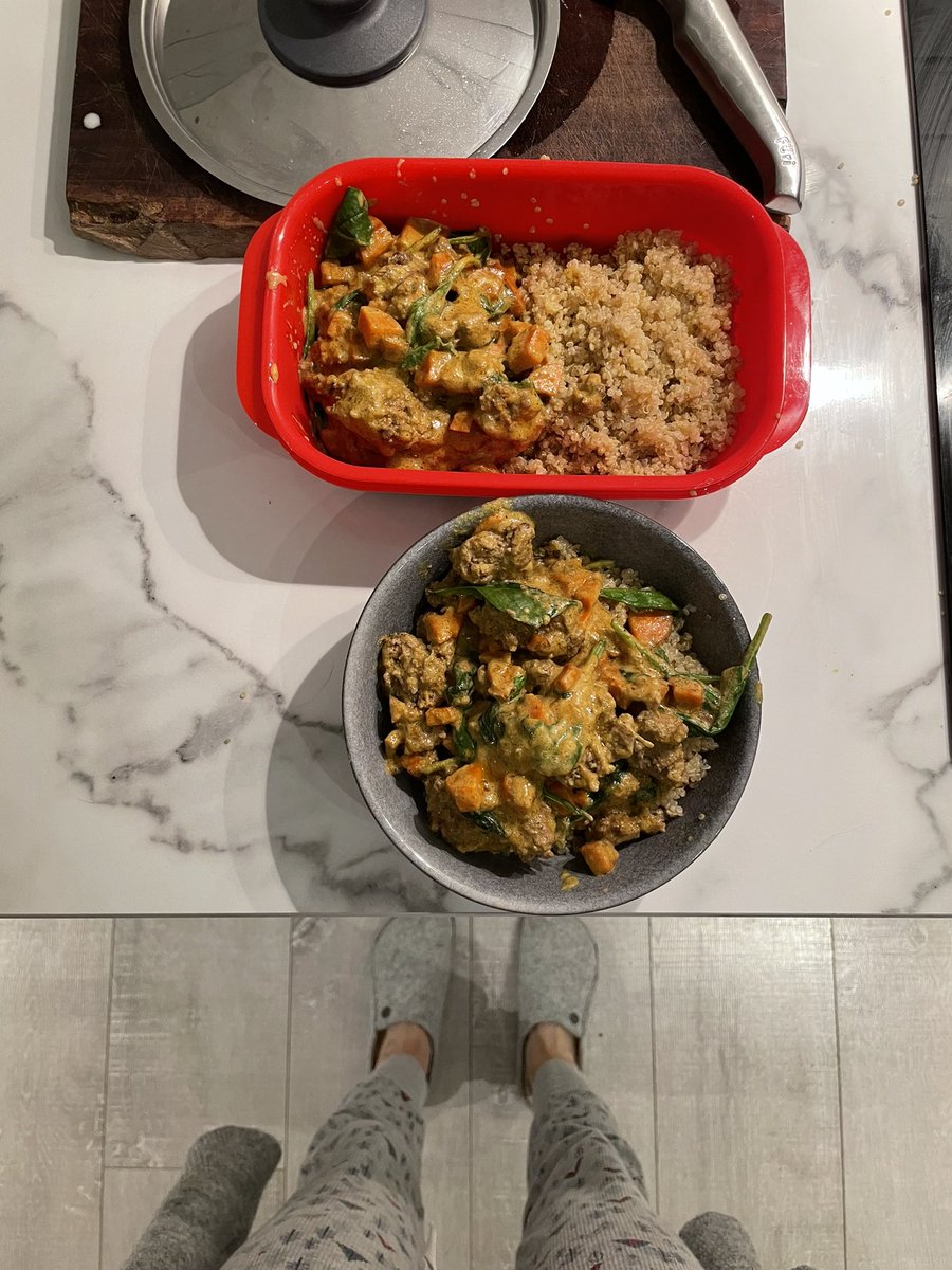 emergency_CNS's tweet photo. #Caring4K
#CookingWithK
Look at me go โ๏ธ https://t.co/PJj5gSoL9B