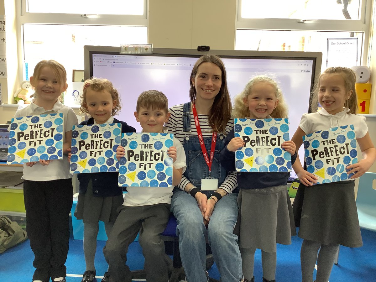 Yesterday we had two authors visit us in school! Justyn Edwards ran a workshop for Kestrel and Osprey class about his book 'The Great Fox Illusion' and Naomi Jones did activities based on 'The Perfect Fit' with Little Owls and Merlins.
A big thank you to <a href="/stories_sea/">Stories_ByThe_Sea</a> !