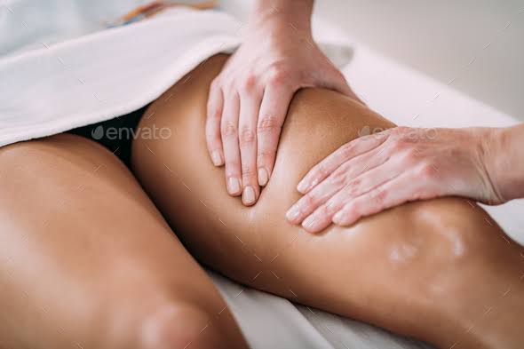 feelgood6299's tweet photo. คอร์ส นวดขา ฝ่าเท้า Reflexology เน้นกดจุดสะท้อนฝ่าเท้า และคลายกล้ามเนื้อขา 
Duration: 1 hr.
Price: 2,000 https://t.co/R4joFsJTkB