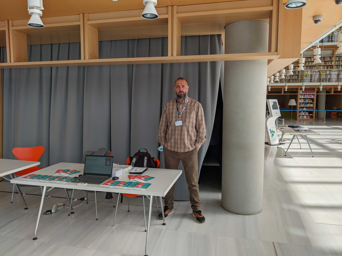 DataScouting's tweet photo. meet our team at the #FiesoleRetreat. We are proud to be a sponsor and have the opportunity to showcase our solutions to #libraries and #archives. Talk to Vasilis and Giannis, #NationalLibraryofGreece @SNForg https://t.co/XVKNHUFPKQ